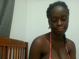 Chocolateaa's Live Webcam