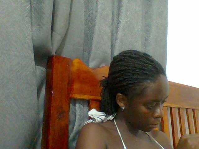Chocolateaa live cam on BongaCams