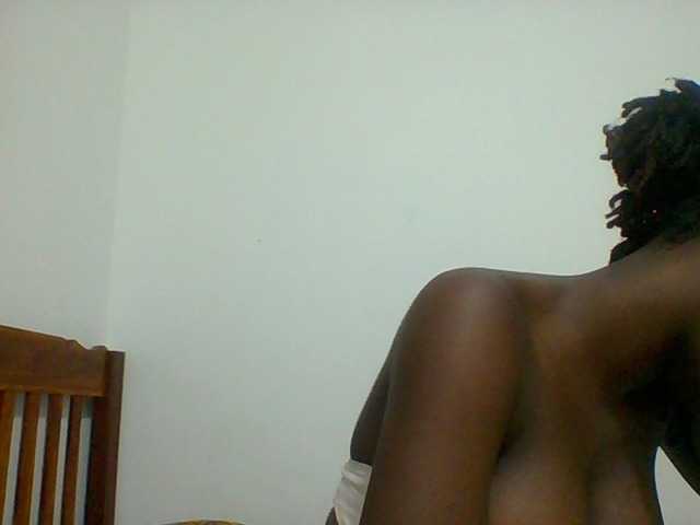 Chocolateaa live cam on BongaCams
