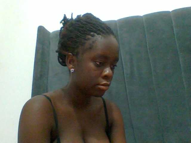 Chocolateaa live cam on BongaCams