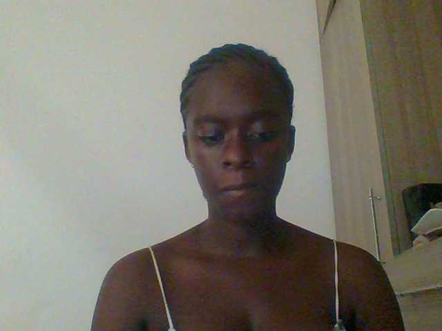 Chocolateaa live cam on UnifiedCams