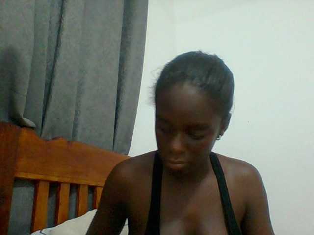 Chocolateaa live cam on BongaCams