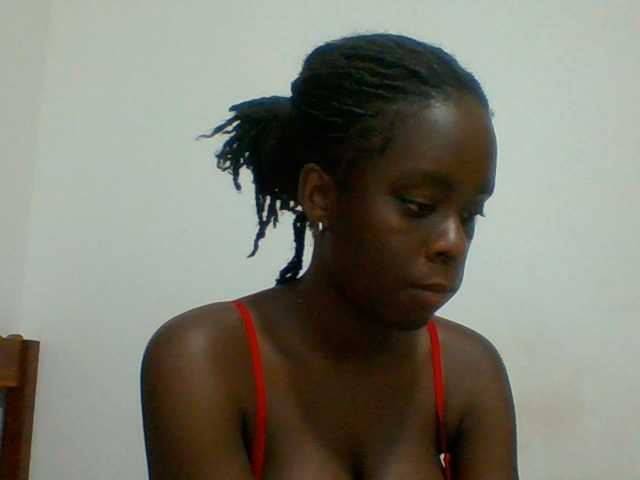 Chocolateaa live cam on BongaCams