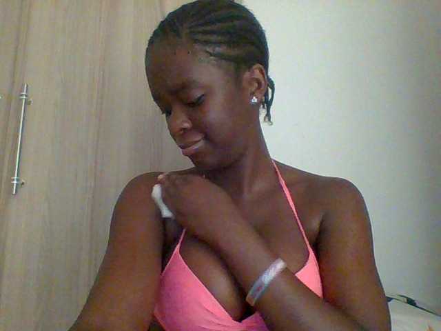Chocolateaa live cam on BongaCams