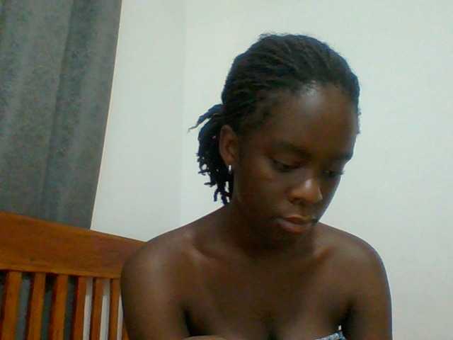 Chocolateaa live cam on BongaCams