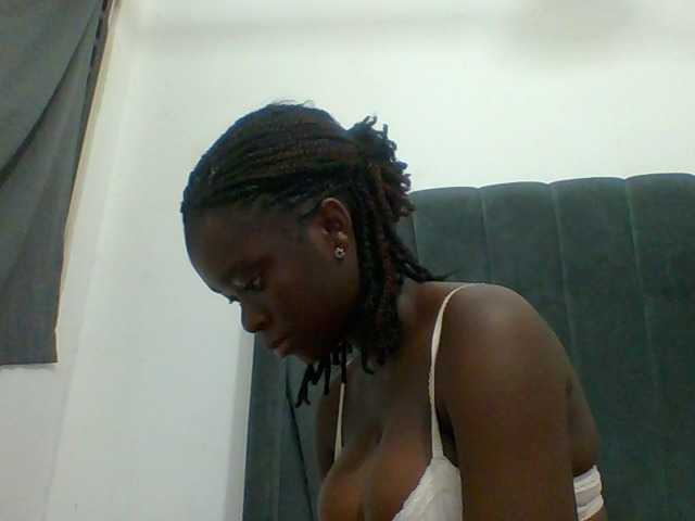 Chocolateaa live cam on BongaCams