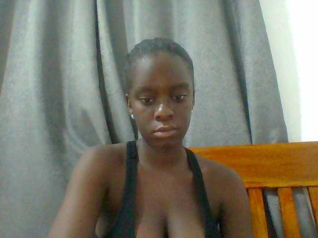 Chocolateaa live cam on BongaCams