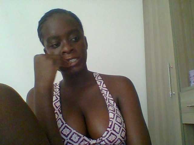 Chocolateaa live cam on BongaCams