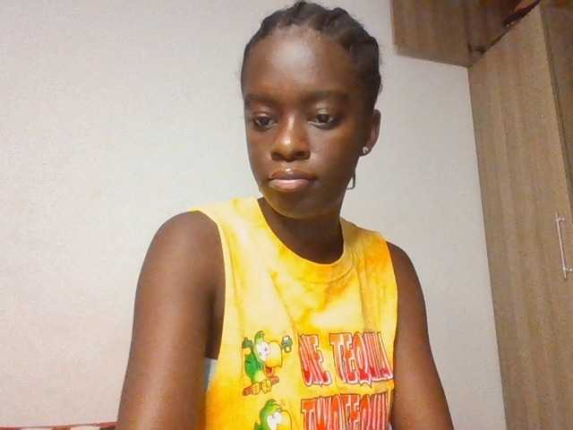 Chocolateaa live cam on BongaCams