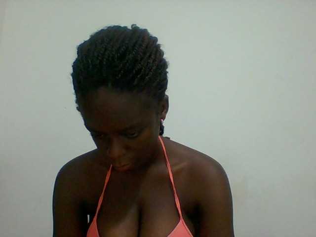 Chocolateaa live cam preview