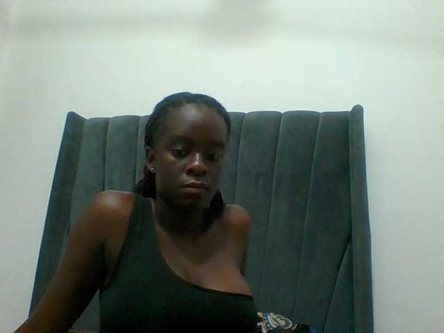 Chocolateaa live cam on BongaCams