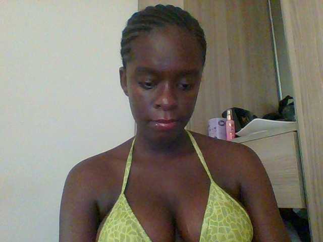 chocolateaa live sex show