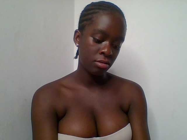 chocolateaa live sex show