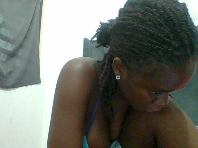 Chocolateaa live cam on BongaCams