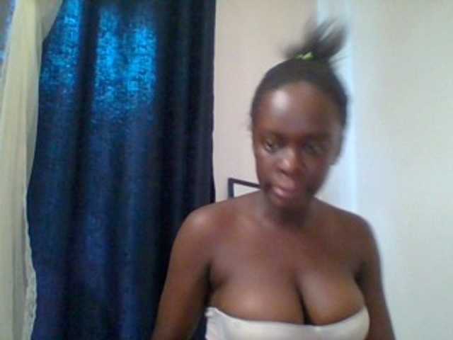 Chocolateaa live webcam show