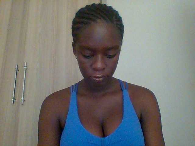 Chocolateaa live cam on BongaCams