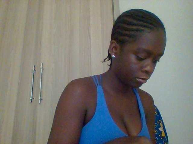Chocolateaa live cam on BongaCams