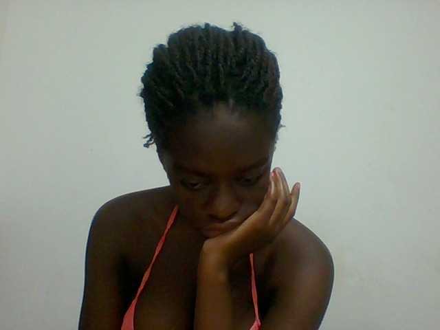 Chocolateaa live cam on BongaCams