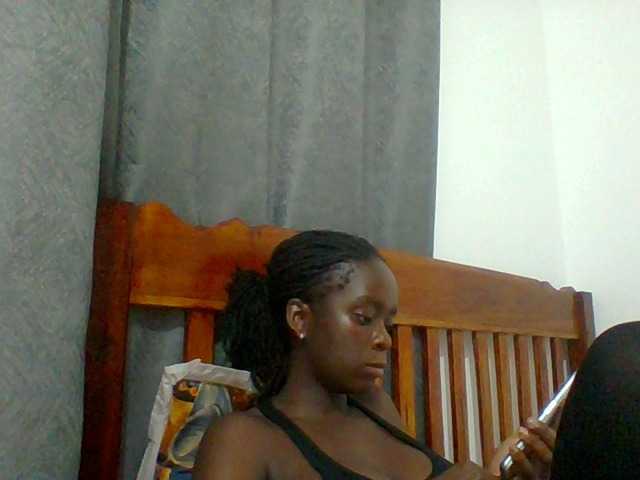 Chocolateaa live cam preview