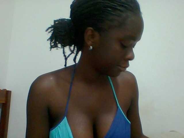 Chocolateaa live cam on BongaCams