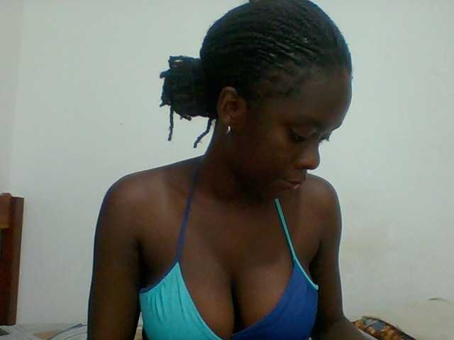 Chocolateaa live cam on BongaCams