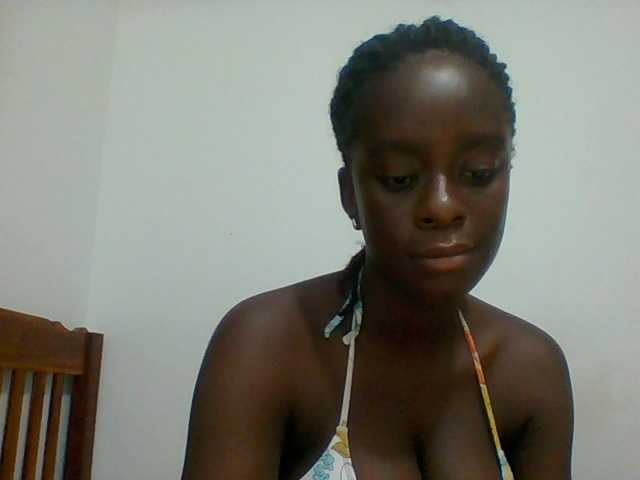 Chocolateaa live cam on BongaCams