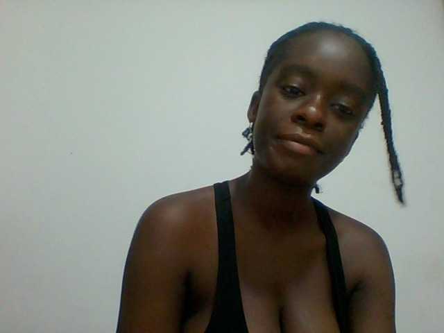Chocolateaa live cam on BongaCams