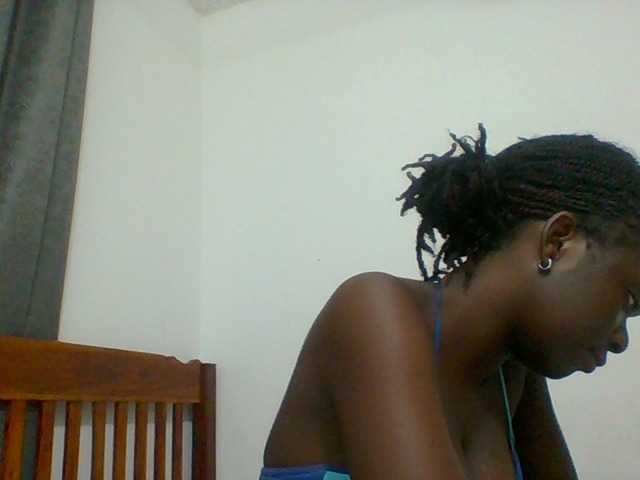 Chocolateaa live cam on BongaCams