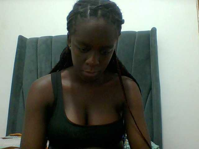 Chocolateaa live cam on BongaCams