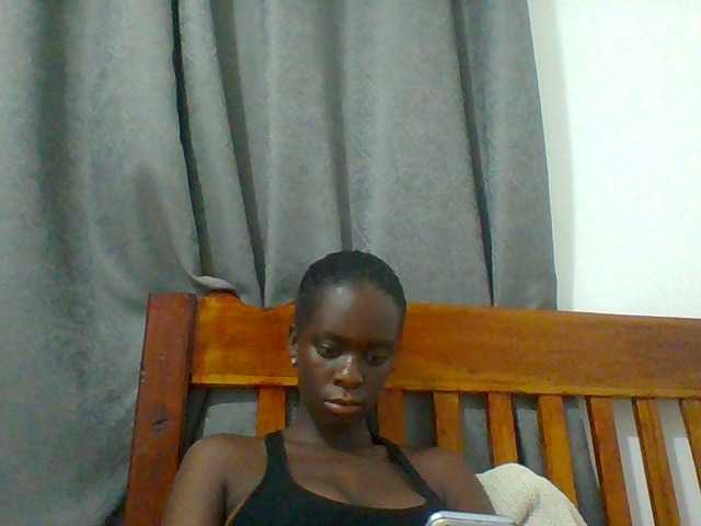 Chocolateaa live cam on BongaCams