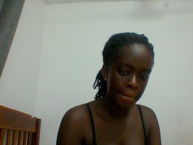 Chocolateaa live cam on BongaCams
