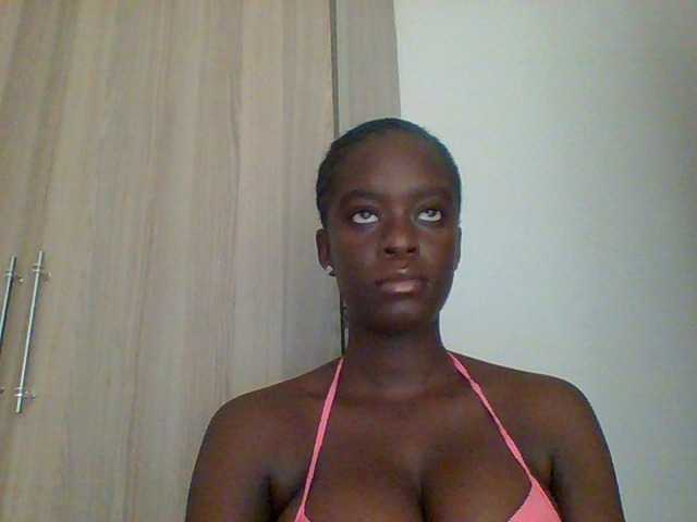 Chocolateaa live cam on BongaCams