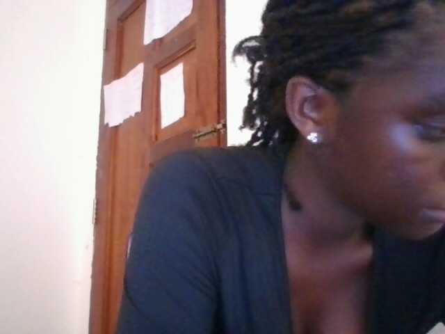 Chocolateaa live cam on BongaCams