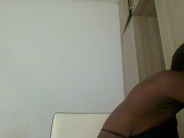 Chocolateaa live cam on BongaCams
