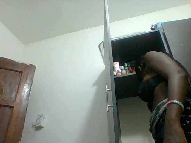 Chocolateaa live cam on BongaCams