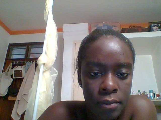 Chocolateaa live cam on BongaCams