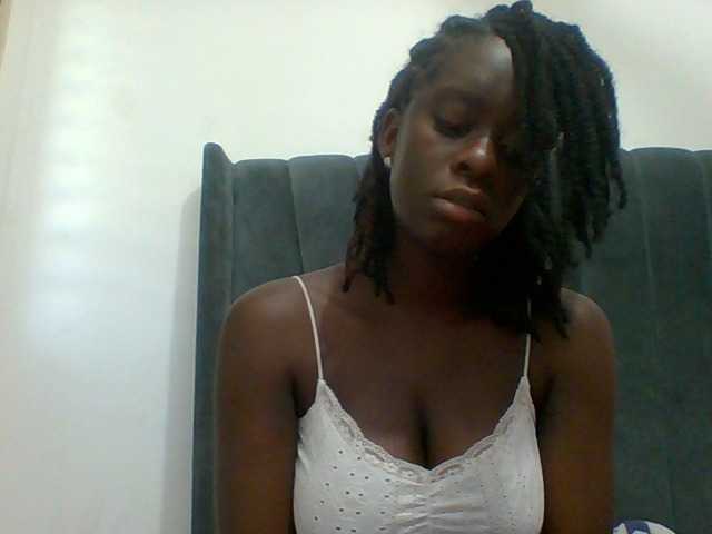Chocolateaa live cam on BongaCams