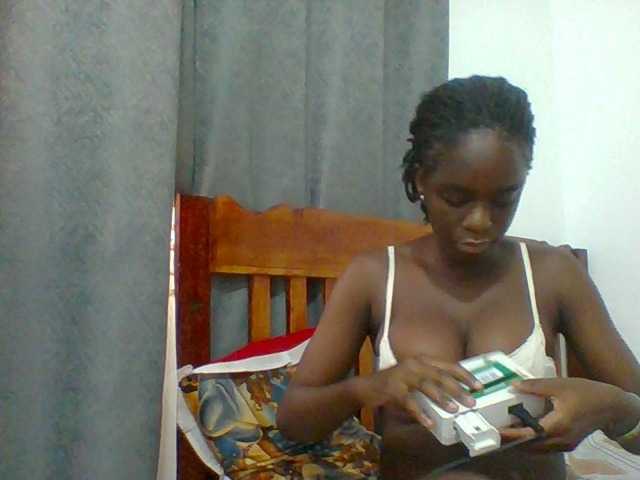 Chocolateaa live cam preview