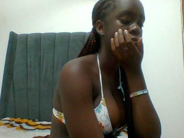 Chocolateaa live cam on BongaCams