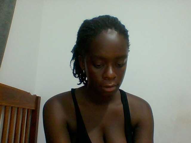 Chocolateaa live cam preview