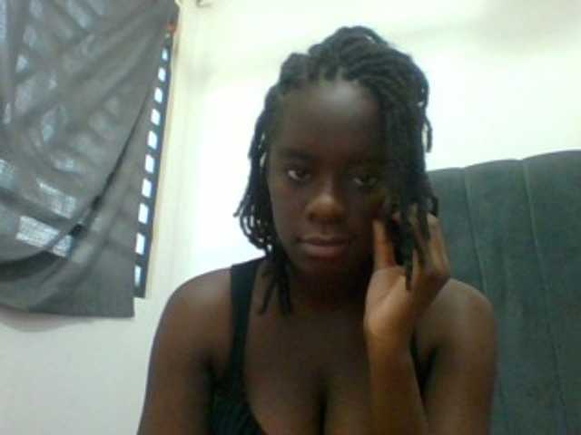 Chocolateaa live cam on BongaCams