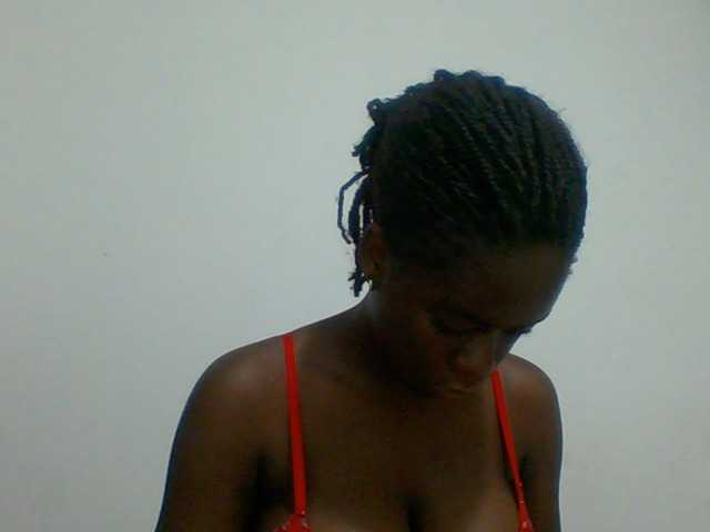 Chocolateaa live cam on BongaCams