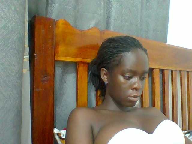 Chocolateaa live cam preview