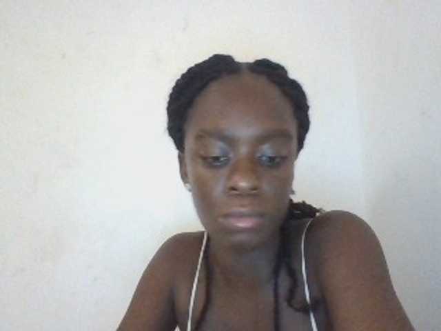 Chocolateaa live cam on BongaCams