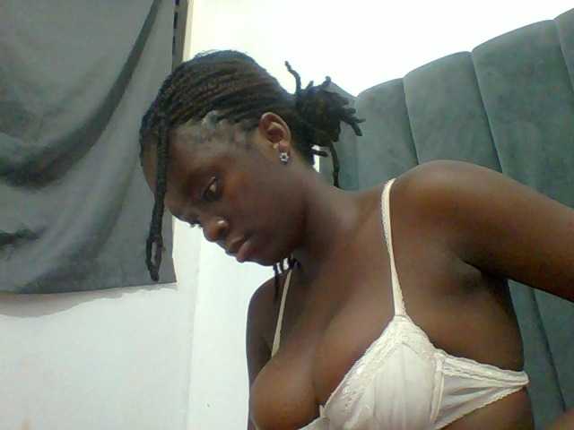 Chocolateaa live cam on BongaCams
