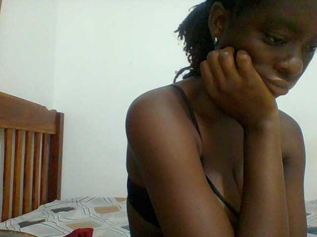 Chocolateaa live cam on BongaCams