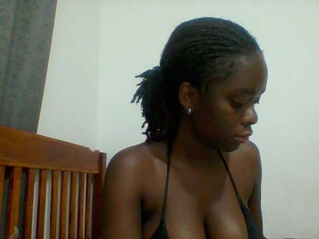 Chocolateaa live cam preview