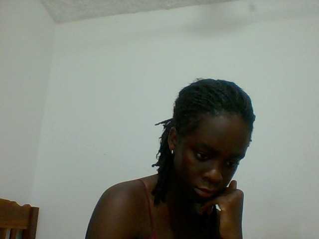 Chocolateaa live cam on BongaCams