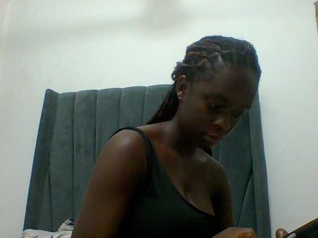 Chocolateaa live cam on BongaCams