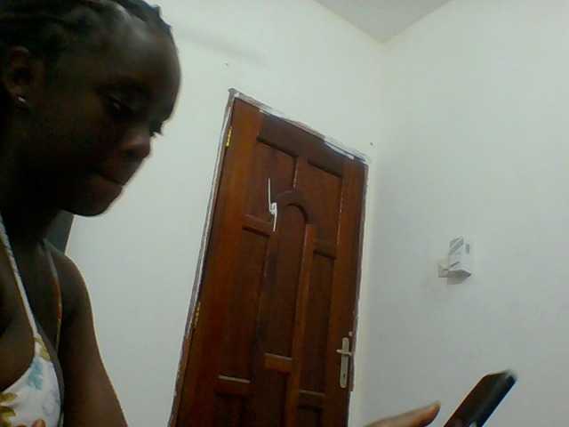 Chocolateaa live cam on BongaCams